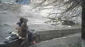 在沙發上的熱性與迷人的蕩婦