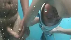 大boobed可愛愛撫陰蒂