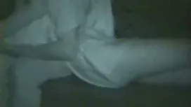 Phineas和Ferb用兩個樹幹搞砸了他們的混蛋妹妹