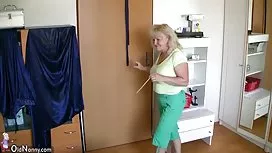 小雞玩各種性玩具