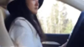 辣妹舔對方的小貓